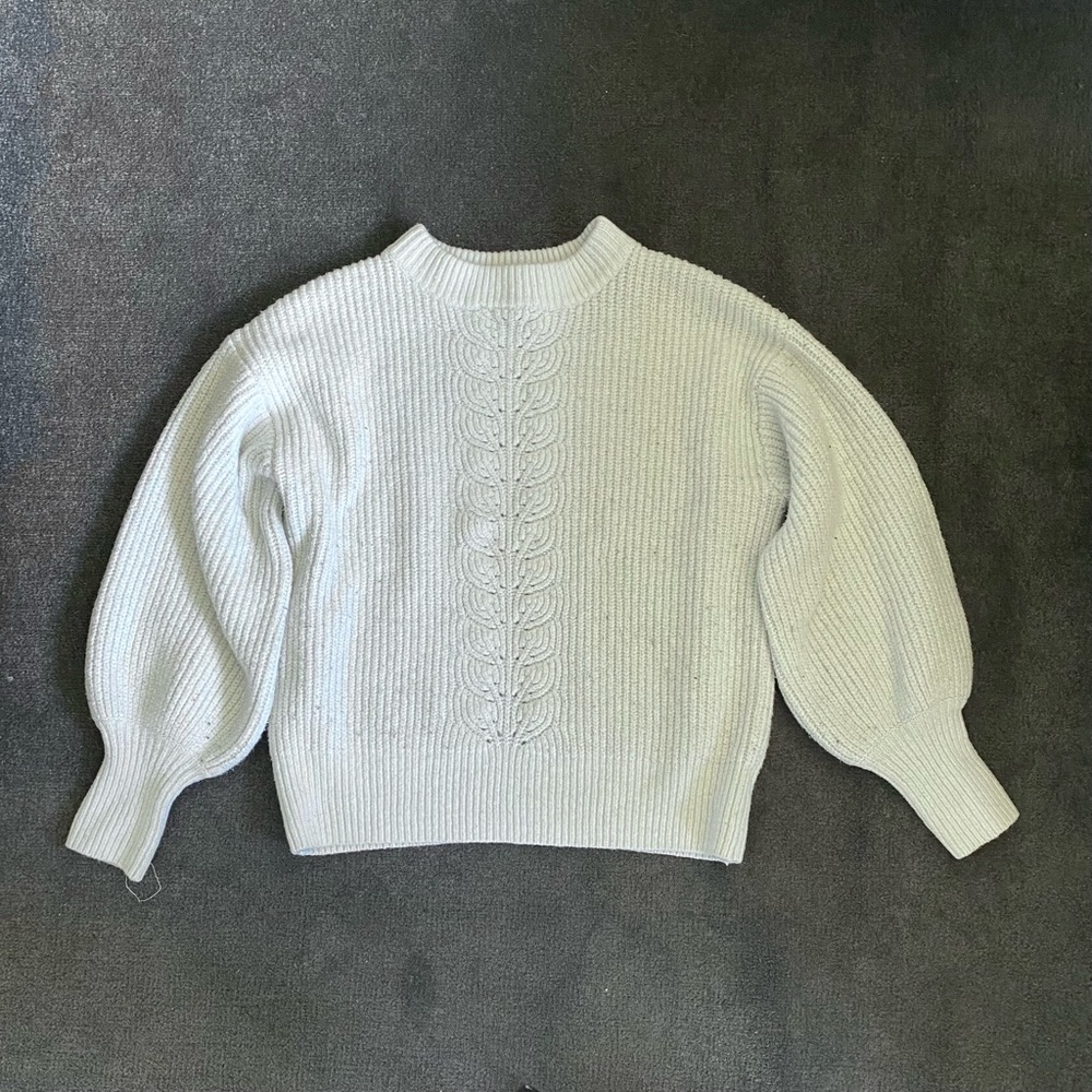Light grey sweater